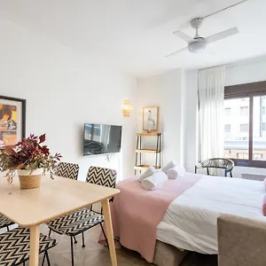  Apartment Salado Triana By Valcambre