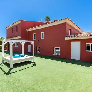 Ohana Luxury With Heated Pool , Malaga Spain